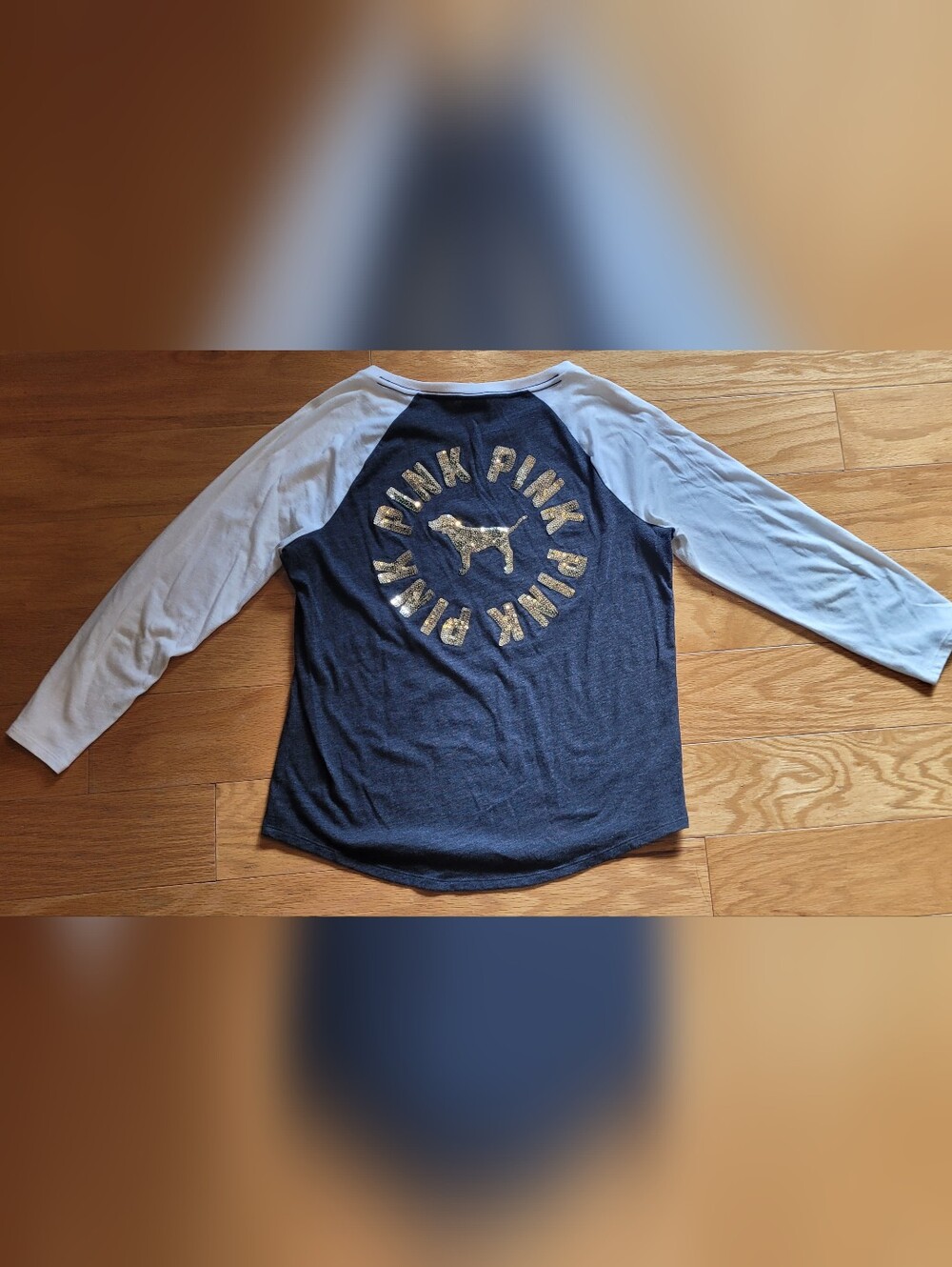 PINK Victoria's Secret Gray Body White Raglan Sleeves with Gold Logo Tee Size M
